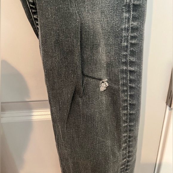 Levi’s Men’s Slim Tapered Jean - Picture 4 of 5